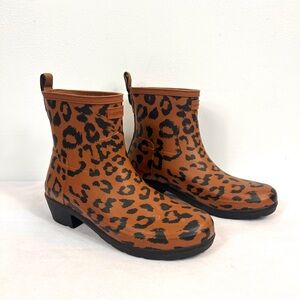 Hunter Refined Leopard Hybrid Print Matte Block Heel Biker Rain Booties Size 8